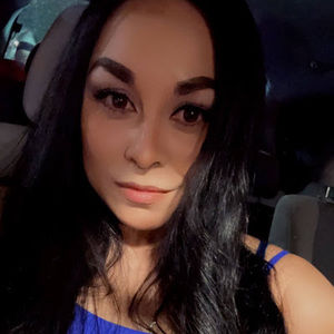 Meet your Posher, Selene